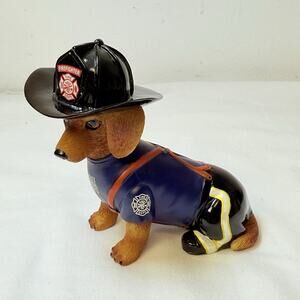 Hamilton Fur Alarm Fire Dachshund Fire Fighter Figurine